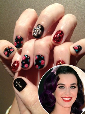 Bling and Water Decal Nails από την Katy Perry