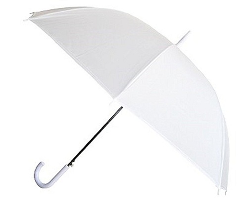 Häikäisemättömät valkoiset sateenvarjot