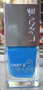 Lakme Fast and Fabulous Nail Color (Aqua Express) - mattapintaiset kynsilakkabrändit Intiassa