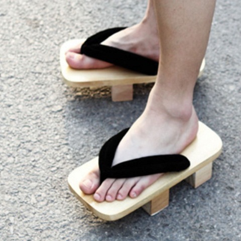Japanilainen Geta Unisex puinen sandaali
