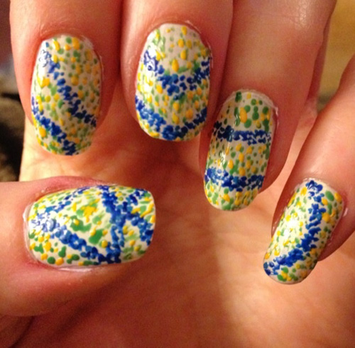 Splatter nails art in mosaic