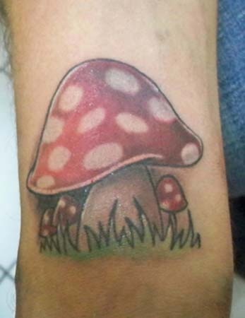 Uskomaton sieni -tatuointisuunnittelu