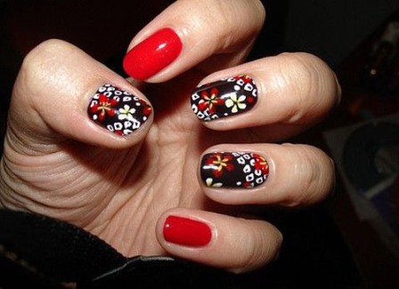 Floral Red Nail Art Design