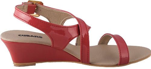 Punaiset sandaalit naisille 7