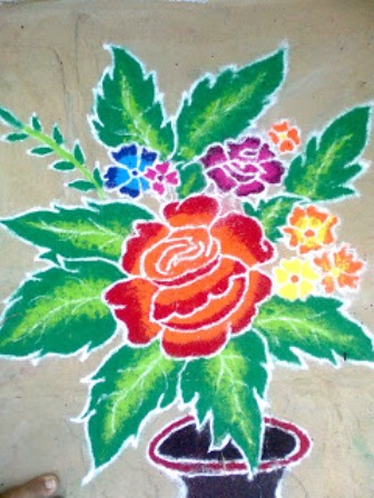 Ruusupuu Rangoli Design