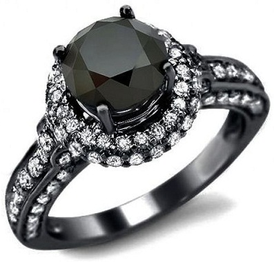 Μαύρο δαχτυλίδι αρραβώνων με στρογγυλεμένο διαμάντι