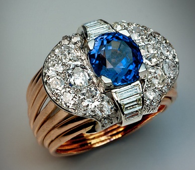 Antiikkinen muotoilu Sininen Ceylon -timanttisormus