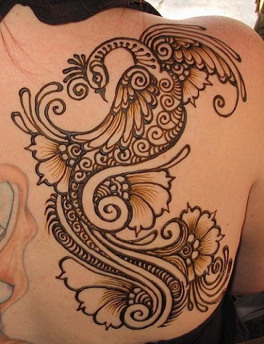 Full Back Peacock Mehendi Σχέδια για το χειμώνα