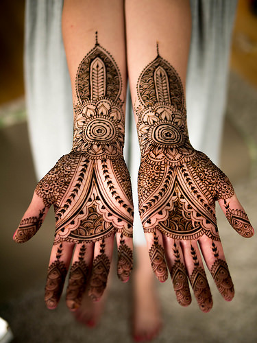 Χειμερινό βραχιόλι Mehndi Designs