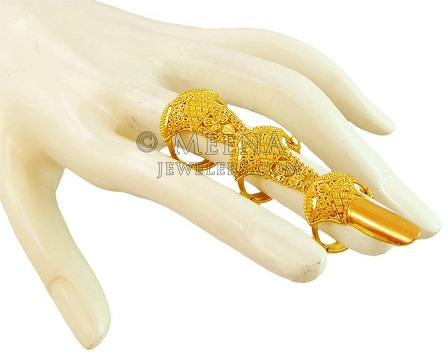 Παραδοσιακό νυφικό δαχτυλίδι σε χρυσό: