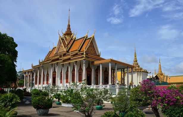 silver-pagoda_cambodia-tourist-places