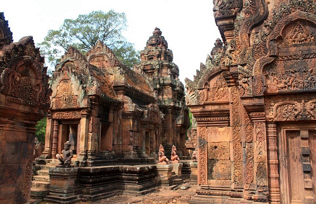 Banteay Srei_Cambodia matkailukohteet