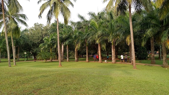 Puistot Bhubaneswarissa