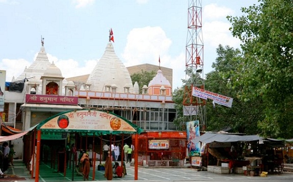 Kuuluisia temppeleitä Delhissä-Hanumanin temppeli