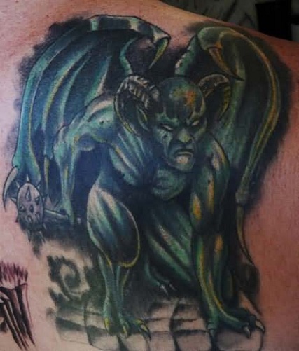 Καταστρεπτικό σχέδιο τατουάζ Gargoyle