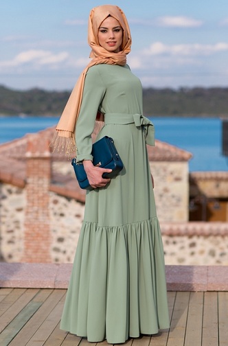 Yksinkertainen turkkilainen hijab -tyyli