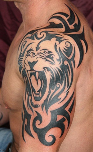 Σύμβολο φυλετικών λιονταριών Τατουάζ