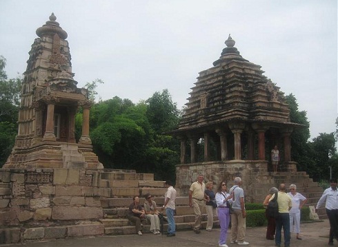 Varaha -temppeli Khajurahossa