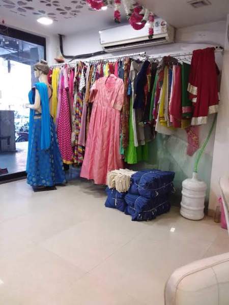 Roopsi Boutique Indore