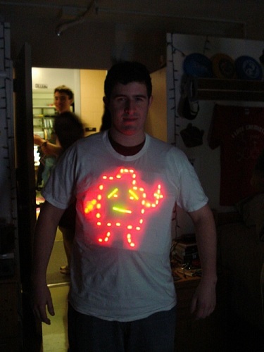 DIY LED T -paita