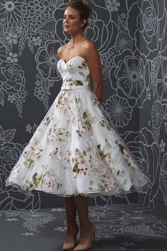Floral κοκτέιλ φόρεμα