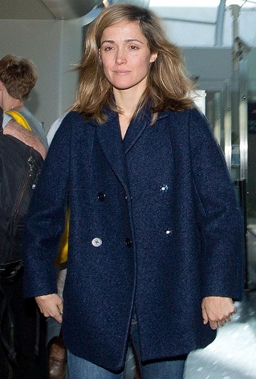 rose byrne ilman meikkiä6