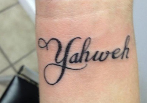 Τατουάζ Yahweh