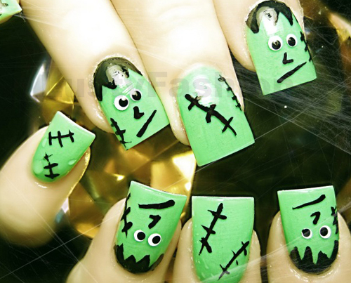 Zombie Halloween Nail Art