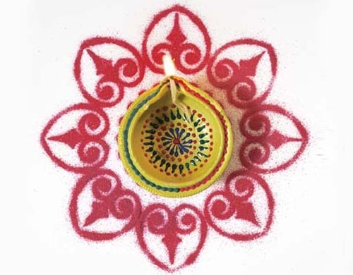 Hindu Rangoli Designs - Το κόκκινο και άσπρο σχέδιο Rangoli
