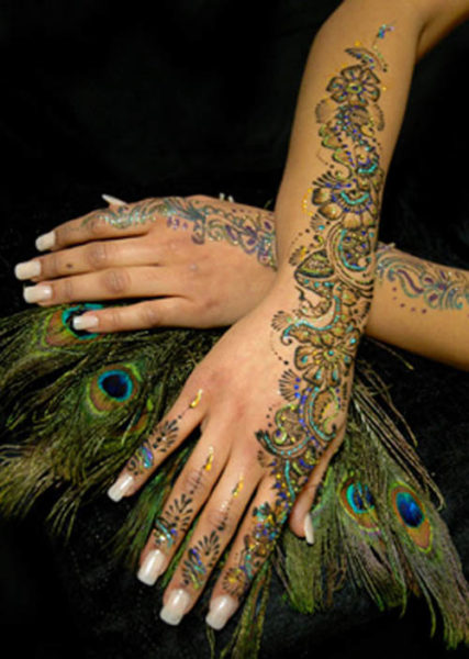 Peacock Mehndi με Glitter Design