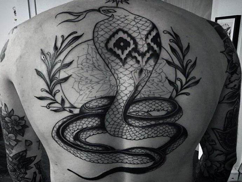 Upeat Cobra -tatuointimallit