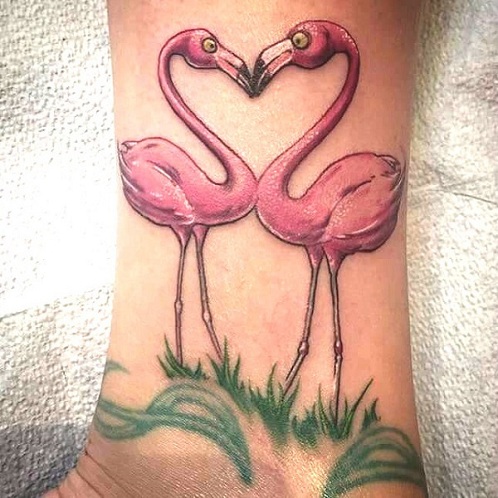 Υπέροχο σχέδιο τατουάζ Flamingo