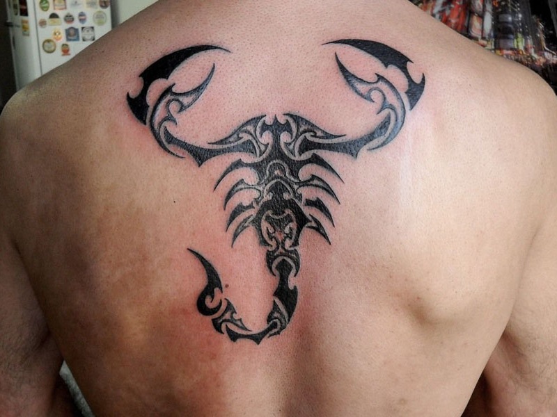 Scorpion Tribal Tattoo -mallit, ideat ja merkitys