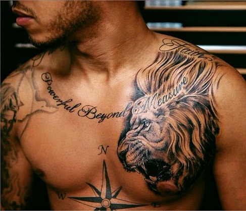 Leijonakuvioinen kaulusluun tatuointi