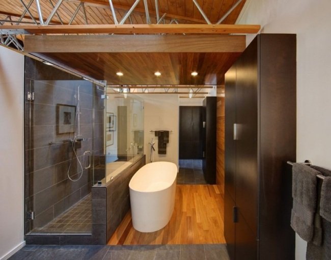 moderna badrumsidéer duschkabin trägolv