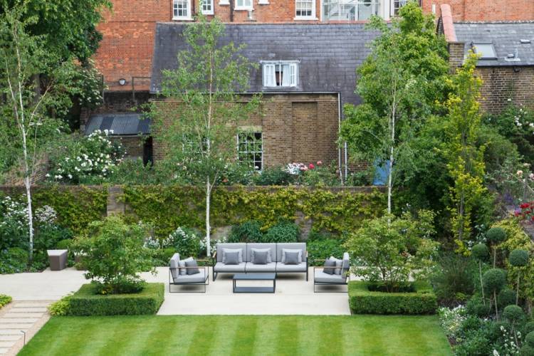 idéer för trädgårdsdesign modern-lounge-gräsmatta-häck-träd