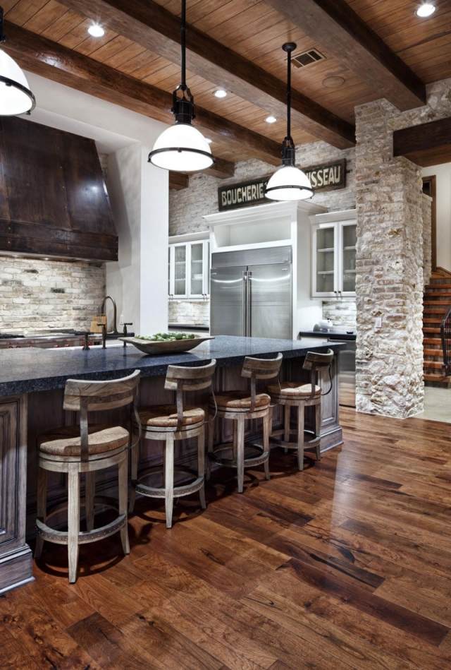 kuechenrueckwand-brick-white-rustic-kitchen-floorboard