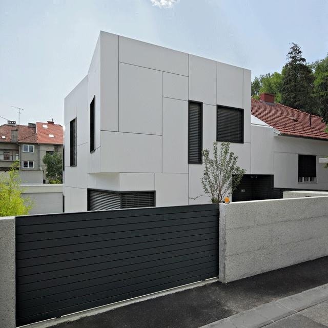platt tak hus vit modern fasad-kroatien dva-arhitekta