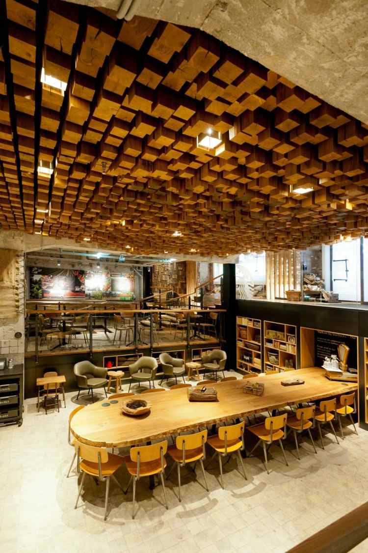 Upphängt-trä-tak-trä-block-design-original-matbord-kafé-restaurang