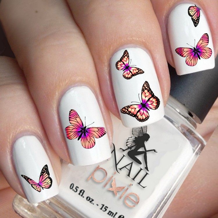vita nagellack nageldesign idéer acyl naglar sommaren 2020 fjäril naglar trend