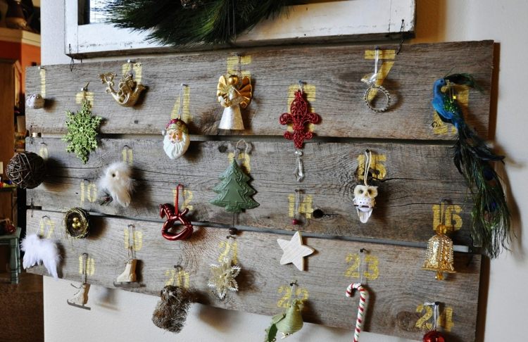 adventskalender för vuxna rustik-bräda-jul-träd-dekorationer-ge-idéer