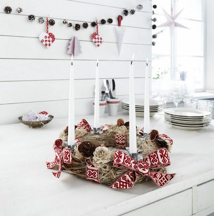 advent-krans-tinker-halm-krans-vit-pinne-ljus-kotte-rosor