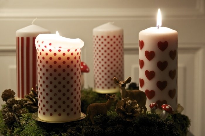 Adventsdekoration-ljus-mönster-självgjorda-jul-dekoration-billigt