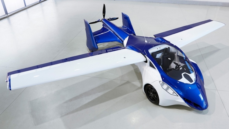 aeromobil-flygande-bil-förlängda-vingar