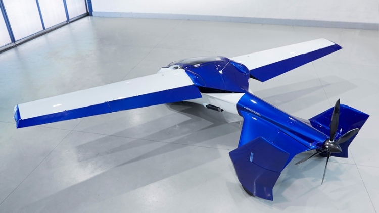 aeromobil-flygande-bil-design-vik-vingar