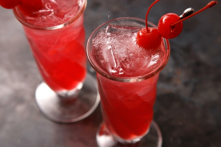 förbered recept Shirley Temple körsbär