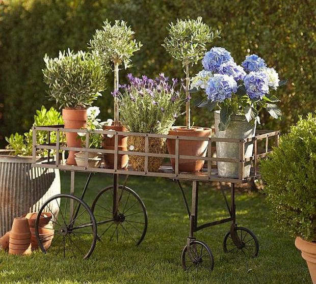 Skottkärra planterade designidéer lantlig stil