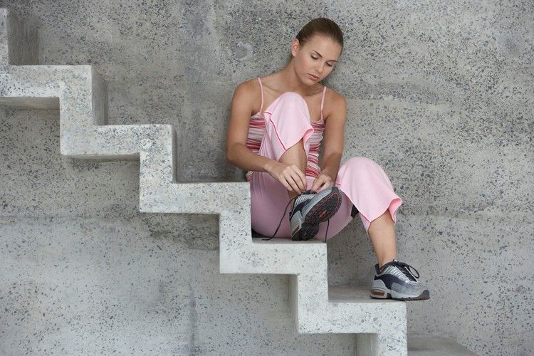 Gå ner i vikt med träning hemma Ett alternativ till att jogga i regnet