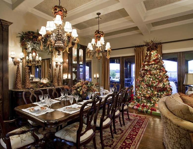 Amerikansk-jul-dekoration-klassisk-matsal-dekorera