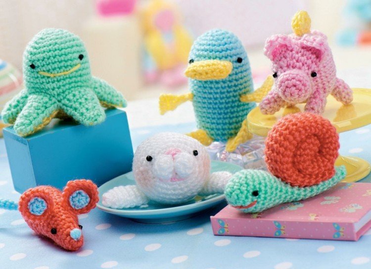 Amigurumi virkade idéer-bläckfisk-snigel-gris-mus